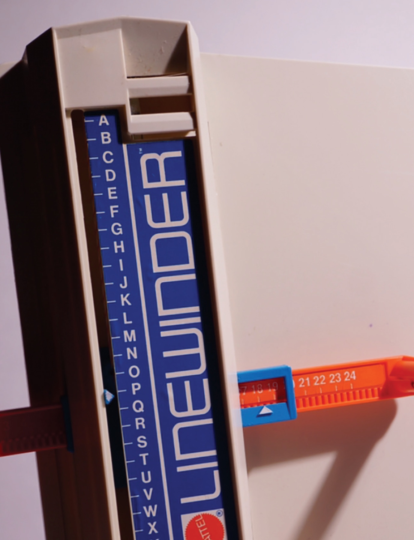 Linewinder lettering guide